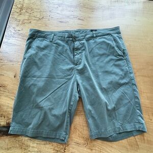 AG The Griffin Shorts- 42R Green